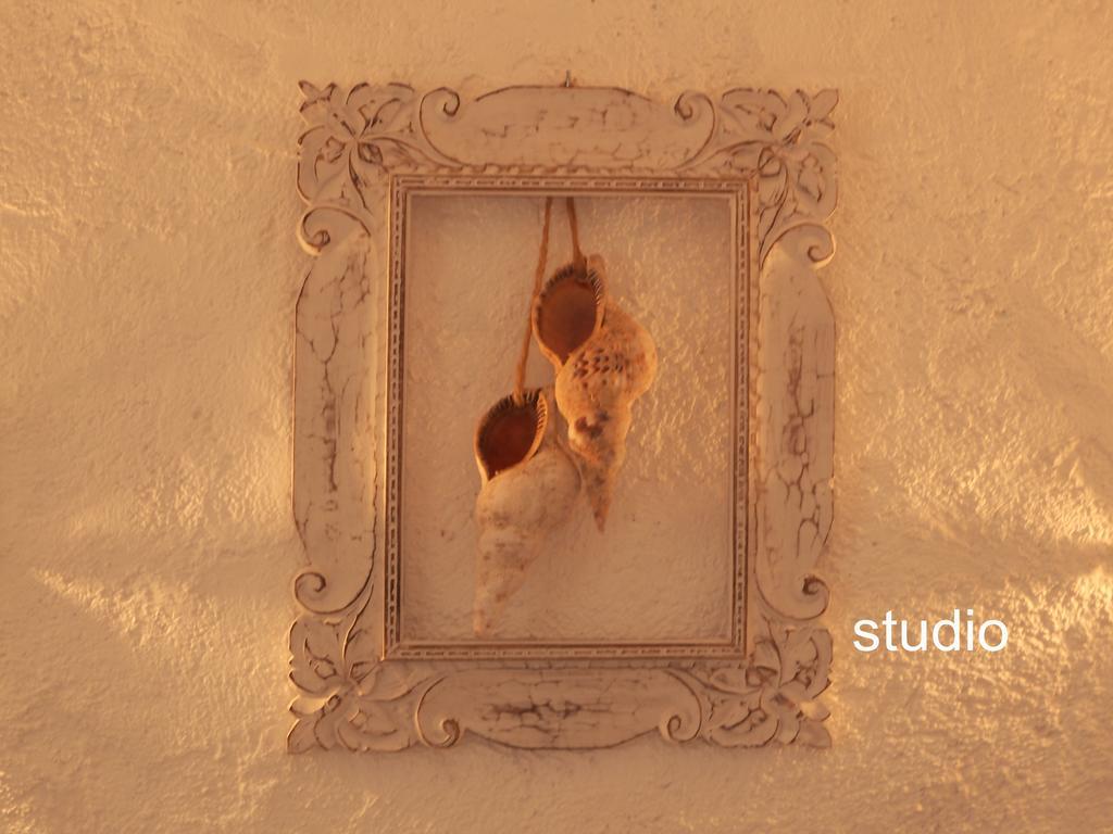Anastasia'S Windmill And Anastasia'S Studio Plaka (Milos) Exterior foto